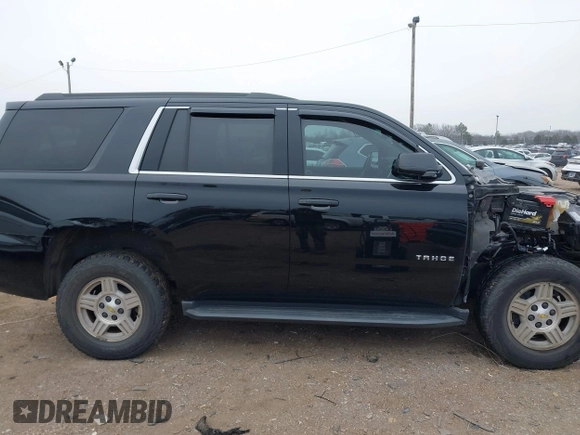 2020 Chevrolet Tahoe LS z VIN 1GNSCAKC1LR177807, wystawiony jako IAAI lot #41482578 z przebiegiem 75 010 mil mil oraz . Historia ofert i sprzedaży dostępna na DreamBid. Obrazek 14.