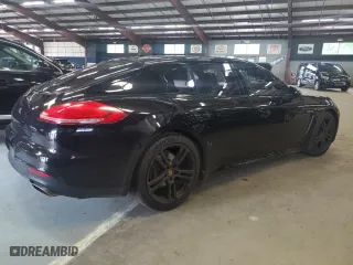 2014 Porsche Panamera with VIN WP0AA2A77EL005310, listed as a Copart auction lot 65953744 with 112,107 mi miles and Salvage Title. Bid and sale history available at carsss.com. Image 3.