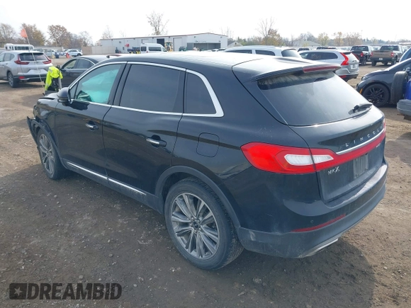 2016 Lincoln MKX Reserve with VIN 2LMTJ8LP3GBL71597, listed as a IAAI auction lot 40722178 with 230,704 mi miles. Bid and sale history available at carsss.com. Image 3.