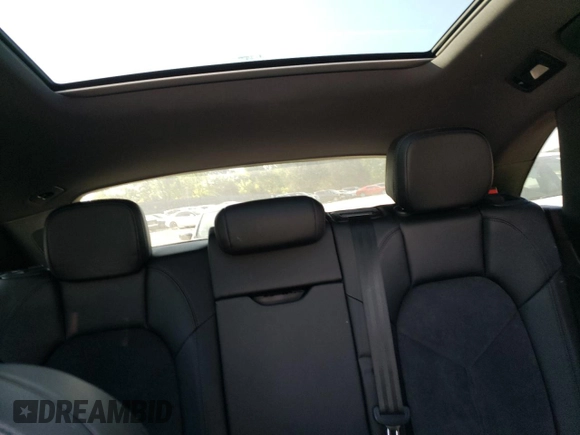 2018 Porsche Macan S with VIN WP1AB2A54JLB30429, listed as a Copart auction lot 54690155 with 51,028 mi miles and Clean title. Bid and sale history available at DreamBid. Image 10.