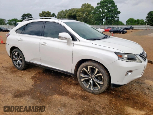 2013 Lexus RX 350 z VIN 2T2BK1BA7DC180812, wystawiony jako Copart lot #57476565 z przebiegiem 130 727 mil mil oraz Szkoda całkowita • Salvage title. Historia ofert i sprzedaży dostępna na DreamBid. Obrazek 4.
