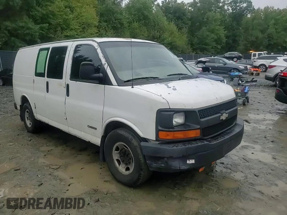 2003 Chevrolet Express Cargo with VIN 1GCGG25U831126705, listed as a Copart auction lot 73466744 with 265,323 mi miles and Salvage Title. Bid and sale history available at DreamBid. Image 12.