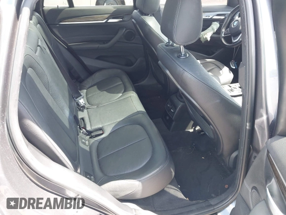 2017 BMW X1 xDrive28i with VIN WBXHT3Z31H4A56113, listed as a IAAI auction lot 42397932 with 70,252 mi miles and . Bid and sale history available at DreamBid. Image 8.