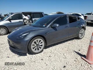 2022 Tesla Model 3 with VIN 5YJ3E1EA2NF188955, listed as a Copart auction lot 47263395 with 119,418 mi miles and Salvage Title. Bid and sale history available at DreamBid. Image 1.