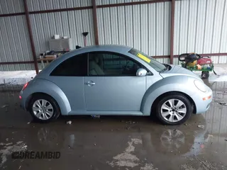 2010 Volkswagen Beetle с VIN 3VWPW3AG1AM022773, выставлен на аукционе IAAI как лот 42152867 с пробегом 138 604 миль миль и . История ставок и продаж доступна на DreamBid. Изображение 13.