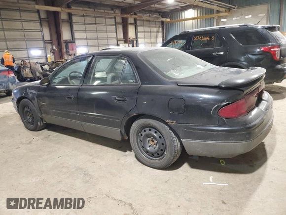 2000 Buick Regal GS with VIN 2G4WF5510Y1341787, listed as a Copart auction lot 88110115 with 254,761 mi miles and Salvage Title. Bid and sale history available at carsss.com. Image 2.