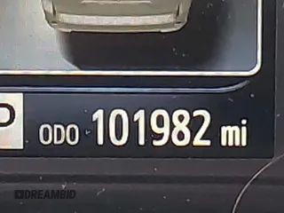 2017 Toyota Sienna XLE Auto Access Seat with VIN 5TDYZ3DC5HS881818, listed as a IAAI auction lot 42122771 with 101,982 mi miles and . Bid and sale history available at DreamBid. Image 15.