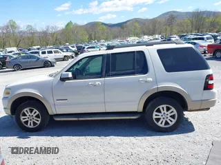 2008 Ford Explorer Eddie Bauer с VIN 1FMEU64E58UB14854, выставлен на аукционе IAAI как лот 41974431 с пробегом 251 864 миль миль и . История ставок и продаж доступна на DreamBid. Изображение 14.