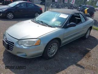 2005 Chrysler Sebring Touring with VIN 1C3EL55R85N567038, listed as a IAAI auction lot 42646586 with 78,937 mi miles and . Bid and sale history available at DreamBid. Image 2.