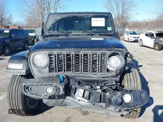 2024 Jeep Wrangler Willys с VIN 1C4RJXN64RW162279, выставлен на аукционе IAAI как лот 41464424 с пробегом 12 928 миль миль и . История ставок и продаж доступна на DreamBid. Изображение 12.
