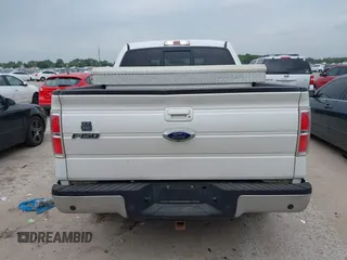 2012 Ford F-150 XL z VIN 1FTFW1CT1CFB65755, wystawiony jako IAAI lot #42380199 z przebiegiem 241 073 mil mil oraz . Historia ofert i sprzedaży dostępna na DreamBid. Obrazek 16.