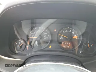 2014 Jeep Patriot Sport with VIN 1C4NJPBA6ED506191, listed as a Copart auction lot 58038405 with 182,191 mi miles and Clean title. Bid and sale history available at DreamBid. Image 9.