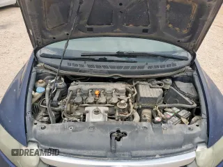 2006 Honda Civic LX z VIN 1HGFA165X6L031877, wystawiony jako Copart lot #59934095 z przebiegiem 187 365 mil mil oraz Czysty tytuł • Clean title. Historia ofert i sprzedaży dostępna na DreamBid. Obrazek 11.