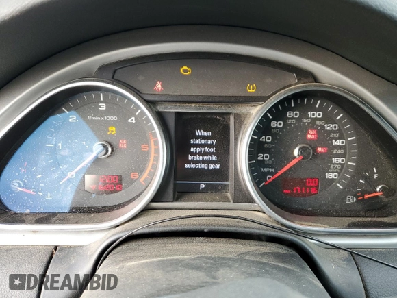 2011 Audi Q7 3.0L TDI Premium Plus with VIN WA1LMAFE4BD003077, listed as a Copart auction lot 86220764 with 171,116 mi miles and Clean Title. Bid and sale history available at carsss.com. Image 9.