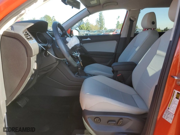 2019 Volkswagen Tiguan SE with VIN 3VV3B7AX4KM098849, listed as a Copart auction lot 47204755 with 45,122 mi miles and Salvage Title. Bid and sale history available at carsss.com. Image 7.