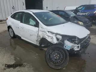 2012 Ford Focus SE with VIN 1FAHP3F21CL389667, listed as a Copart auction lot 49953185 with 44,268 mi miles and Salvage Title. Bid and sale history available at DreamBid. Image 4.