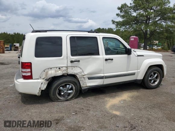 2008 Jeep Liberty Sport z VIN 1J8GN28KX8W266600, wystawiony jako Copart lot #54178985 z przebiegiem 156 294 mil mil oraz Szkoda całkowita • Salvage title. Historia ofert i sprzedaży dostępna na DreamBid. Obrazek 3.