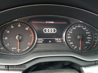2024 Audi Q5 Komfort with VIN WA1AAAFY3R2124179, listed as a Copart auction lot 72621264 with 1,372 mi miles and Salvage Title. Bid and sale history available at carsss.com. Image 9.