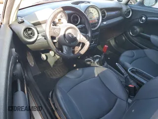 2011 MINI Hardtop S with VIN WMWSV3C5XBTY24525, listed as a Copart auction lot 49977475 with 110,627 mi miles and Salvage title. Bid and sale history available at DreamBid. Image 8.