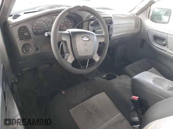 2009 Ford Ranger XL z VIN 1FTYR10D49PA37445, wystawiony jako Copart lot #59775175 z przebiegiem 168 128 mil mil oraz Czysty tytuł • Clean title. Historia ofert i sprzedaży dostępna na DreamBid. Obrazek 8.