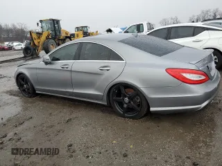 2013 Mercedes-Benz CLS-Class CLS 550 with VIN WDDLJ7DB0DA062213, listed as a Copart auction lot 77785593 with 77,395 mi miles and Salvage Title. Bid and sale history available at carsss.com. Image 2.