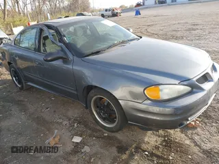 2005 Pontiac Grand Am SE with VIN 1G2NE52E75M151497, listed as a IAAI auction lot 40847757 with 140,300 mi miles. Bid and sale history available at carsss.com. Image 1.