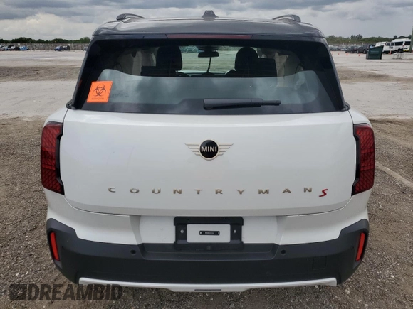 2025 MINI Countryman S z VIN WMZ23GA0XS7S16374, wystawiony jako Copart lot #52798125 z przebiegiem Nie podano mil oraz Szkoda całkowita • Salvage title. Historia ofert i sprzedaży dostępna na DreamBid. Obrazek 6.