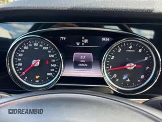 2017 Mercedes-Benz E 300 Luxury with VIN WDDZF4KB1HA058612, listed as a Copart auction lot 62069435 with 160,626 mi miles and Clean title. Bid and sale history available at DreamBid. Image 9.