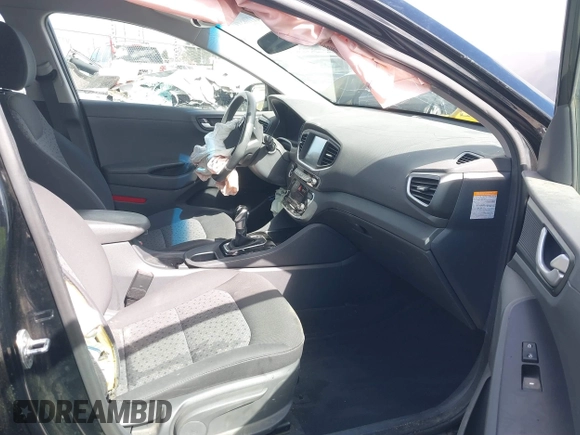 2019 Hyundai Ioniq Blue with VIN KMHC65LC3KU175915, listed as a IAAI auction lot 41778594 with 109,977 mi miles and . Bid and sale history available at DreamBid. Image 5.
