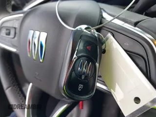 2024 Buick Encore GX Preferred z VIN KL4AMCSL0RB167004, wystawiony jako IAAI lot #42526814 z przebiegiem 19 146 mil mil oraz . Historia ofert i sprzedaży dostępna na DreamBid. Obrazek 11.