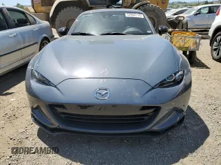 2020 Mazda MX-5 Miata Club with VIN JM1NDAL70L0418572, listed as a Copart auction lot 52884714 with 9,532 mi miles and . Bid and sale history available at DreamBid. Image 5.