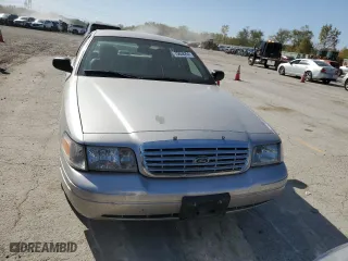2006 Ford Crown Victoria LX with VIN 2FAFP74W36X129167, listed as a Copart auction lot 75658254 with 172,789 mi miles and Salvage Title. Bid and sale history available at carsss.com. Image 5.