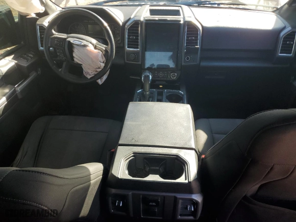 2015 Ford F-150 XLT w/HD Payload Pkg with VIN 1FTFW1EF3FFB02619, listed as a Copart auction lot 43573335 with 294,644 mi miles and Salvage Title. Bid and sale history available at carsss.com. Image 8.