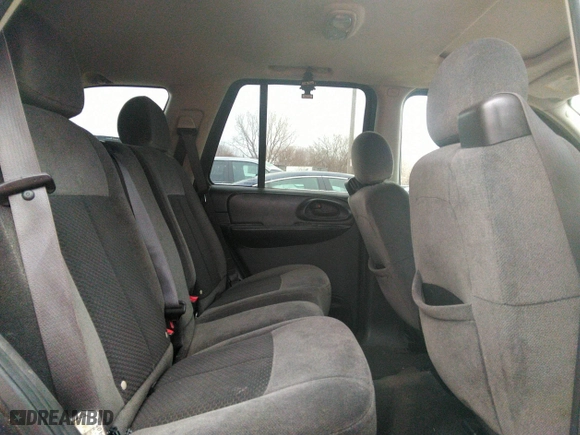 2008 Chevrolet TrailBlazer LT w/1LT with VIN 1GNDS13S282165845, listed as a IAAI auction lot 35604246 with 155,234 mi miles. Bid and sale history available at carsss.com. Image 8.