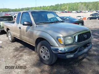 2003 Toyota Tacoma z VIN 5TEVL52N23Z224233, wystawiony jako IAAI lot #42000002 z przebiegiem 114 461 mil mil oraz . Historia ofert i sprzedaży dostępna na DreamBid. Obrazek 1.