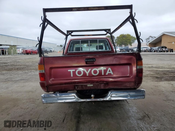 1991 Toyota Pickup DLX с VIN JT4RN93P9M5040575, выставлен на аукционе Copart как лот 58934495 с пробегом 43 376 миль миль и Списание • Salvage title. История ставок и продаж доступна на DreamBid. Изображение 6.