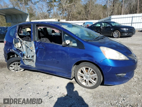 2009 Honda Fit Sport with VIN JHMGE88419S016584, listed as a Copart auction lot 50137405 with 160,154 mi miles and Salvage Title. Bid and sale history available at carsss.com. Image 4.