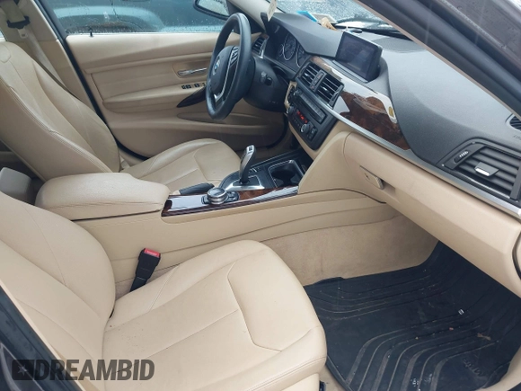 2015 BMW 3 Series 328i xDrive with VIN WBA3B5G55FNS12357, listed as a IAAI auction lot 41564058 with 91,573 mi miles. Bid and sale history available at carsss.com. Image 5.
