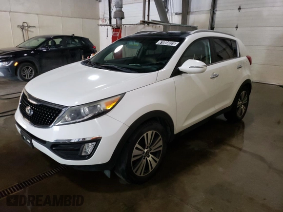 2016 Kia Sportage EX z VIN KNDPC3AC5G7815781, wystawiony jako Copart lot #61004025 z przebiegiem 91 964 mil mil oraz Czysty tytuł • Clean title. Historia ofert i sprzedaży dostępna na DreamBid. Obrazek 1.