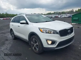 2017 Kia Sorento EX with VIN 5XYPHDA55HG336810, listed as a IAAI auction lot 39946463 with 129,876 mi miles and . Bid and sale history available at carsss.com. Image 1.