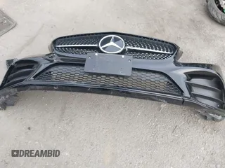 2020 Mercedes-Benz C 300 with VIN W1KWJ8DB7LF985843, listed as a IAAI auction lot 41484590 with 22,561 mi miles and . Bid and sale history available at DreamBid. Image 12.
