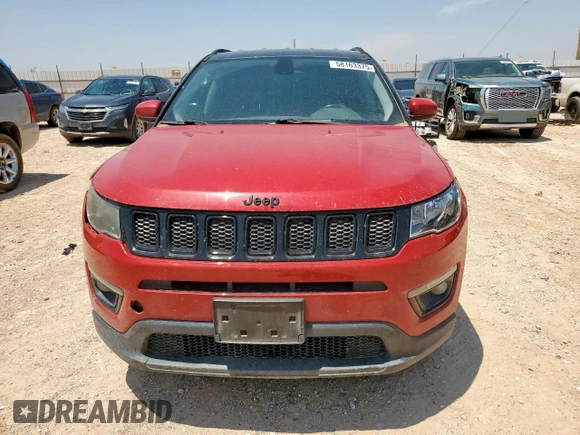 2018 Jeep Compass Latitude with VIN 3C4NJCBB7JT300156, listed as a Copart auction lot 58163375 with 84,702 mi miles and Salvage title. Bid and sale history available at DreamBid. Image 5.