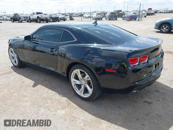 2011 Chevrolet Camaro 1LT z VIN 2G1FB1ED2B9164874, wystawiony jako IAAI lot #41955019 z przebiegiem 165 552 mil mil oraz . Historia ofert i sprzedaży dostępna na DreamBid. Obrazek 3.