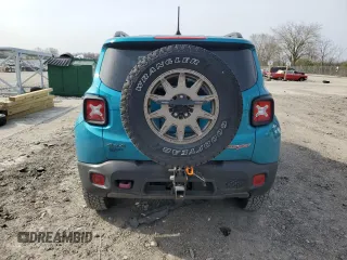 2020 Jeep Renegade Trailhawk z VIN ZACNJBC17LPM07229, wystawiony jako Copart lot #53372685 z przebiegiem 69 061 mil mil oraz Szkoda całkowita • Salvage title. Historia ofert i sprzedaży dostępna na DreamBid. Obrazek 6.
