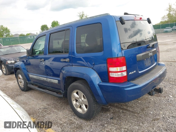 2010 Jeep Liberty Sport z VIN 1J4PN2GK4AW180109, wystawiony jako IAAI lot #42155603 z przebiegiem 158 514 mil mil oraz . Historia ofert i sprzedaży dostępna na DreamBid. Obrazek 3.