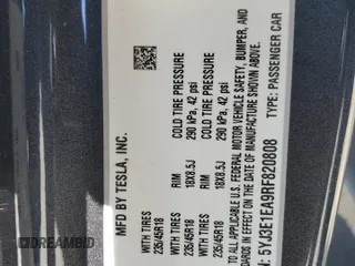 2024 Tesla Model 3 z VIN 5YJ3E1EA9RF820808, wystawiony jako Copart lot #51255605 z przebiegiem 12 216 mil mil oraz Szkody całkowita. Historia ofert i sprzedaży dostępna na DreamBid. Obrazek 14.