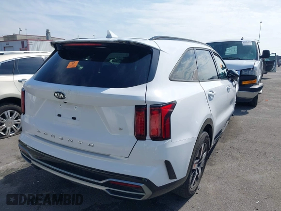 2021 Kia Sorento S with VIN 5XYRL4LC8MG035364, listed as a IAAI auction lot 42029472 with Not provided miles and . Bid and sale history available at DreamBid. Image 4.