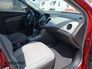 2014 Chevrolet Cruze 1LT with VIN 1G1PC5SB5E7419437, listed as a IAAI auction lot 41961469 with 90,439 mi miles and . Bid and sale history available at DreamBid. Image 5.