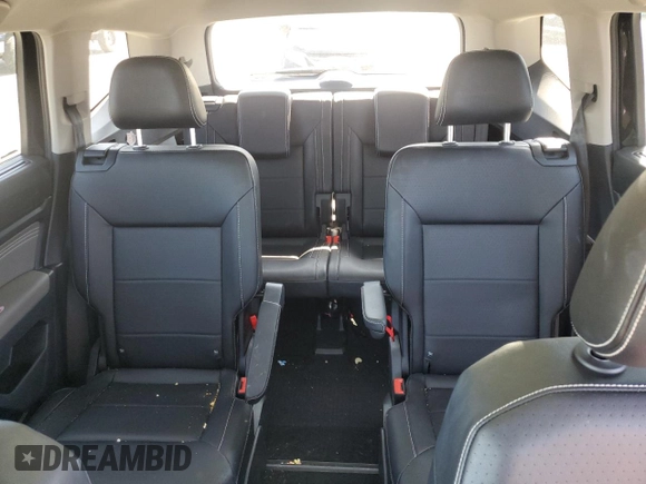 2022 Volkswagen Atlas SEL with VIN 1V2BP2CA9NC519850, listed as a Copart auction lot 61124825 with 26,243 mi miles and Salvage title. Bid and sale history available at DreamBid. Image 10.