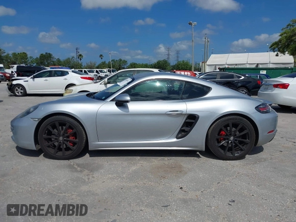 2017 Porsche Cayman S with VIN WP0AB2A87HS285634, listed as a IAAI auction lot 41949961 with 57,422 mi miles and . Bid and sale history available at DreamBid. Image 15.